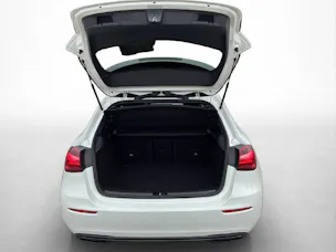 MERCEDES-BENZ A 200 Progressive