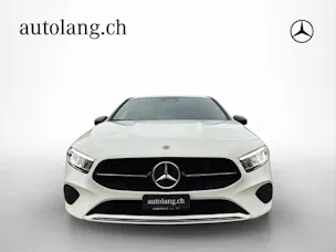 MERCEDES-BENZ A 200 Progressive