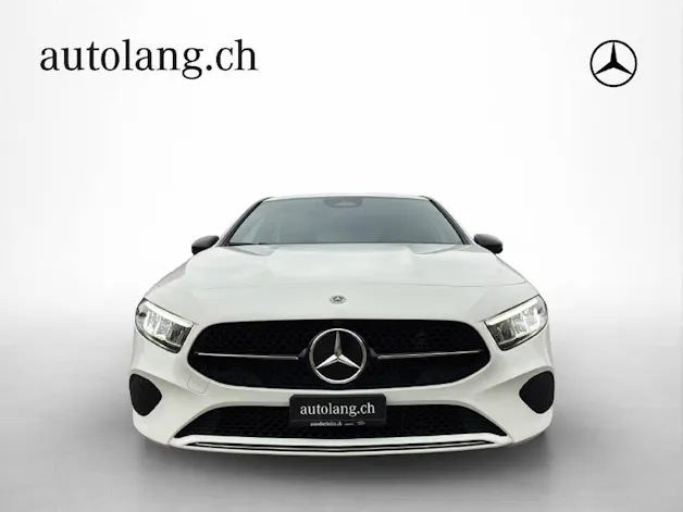 MERCEDES-BENZ A 200 Progressive