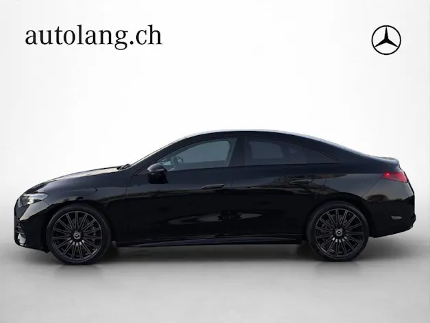 MERCEDES-BENZ CLA 200 AMG Line EQ