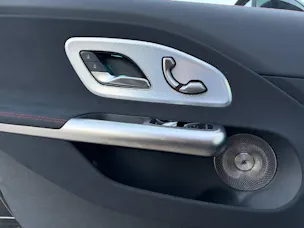 MERCEDES-BENZ CLA 200 AMG Line EQ