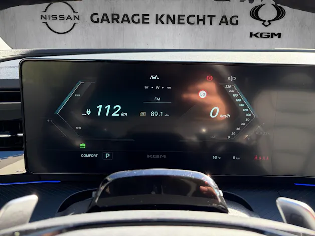 KGM Torres EVX Black Edition