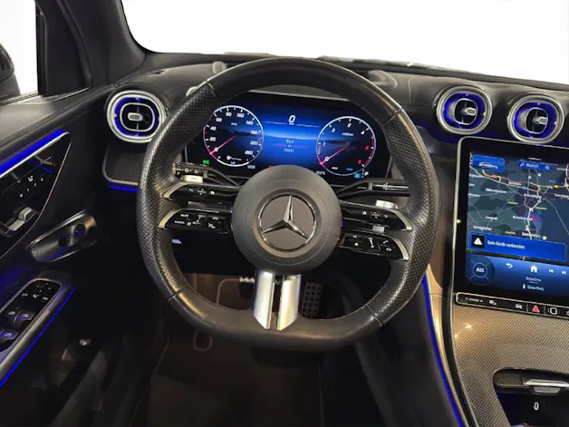 MERCEDES-BENZ GLC 220 d AMG Line 4Matic