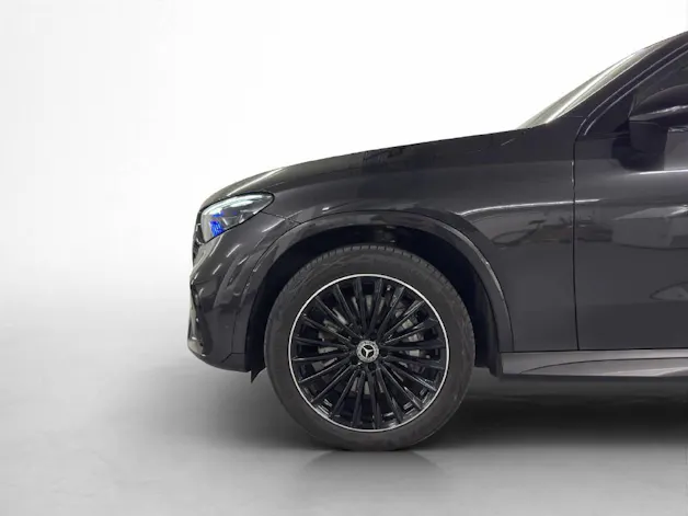 MERCEDES-BENZ GLC 220 d AMG Line 4Matic