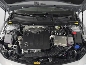 MERCEDES-BENZ CLA 220 4Matic AMG Line Shooting Brake