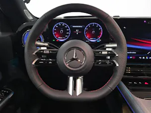 MERCEDES-BENZ CLA 220 4Matic AMG Line Shooting Brake
