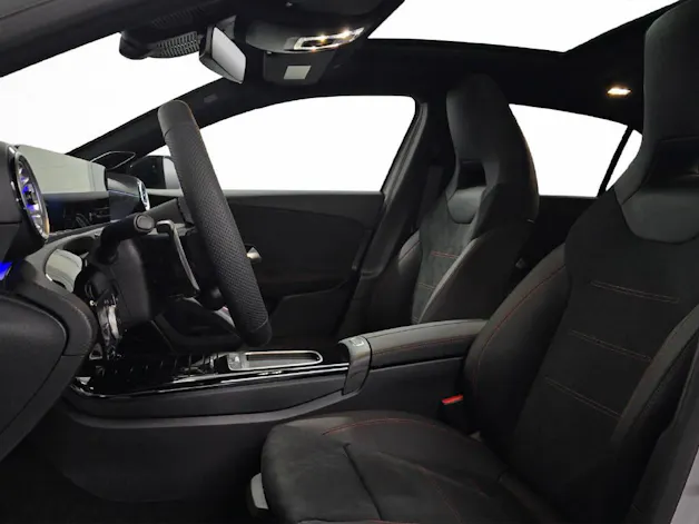 MERCEDES-BENZ A 35 AMG 4Matic