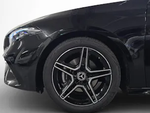 MERCEDES-BENZ A 200 AMG Line Night Star