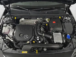 MERCEDES-BENZ A 200 AMG Line Night Star