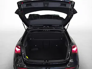 MERCEDES-BENZ A 200 AMG Line Night Star