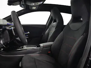 MERCEDES-BENZ A 200 AMG Line Night Star