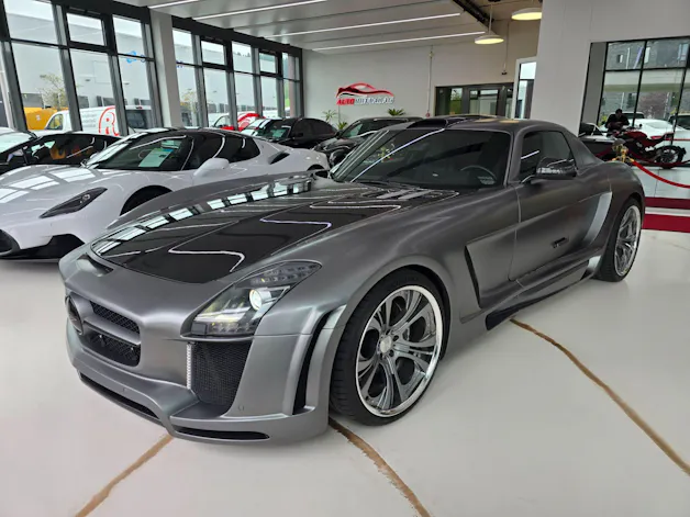MERCEDES-BENZ SLS 63 AMG Speedshift FAB DESIGN