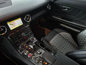 MERCEDES-BENZ SLS 63 AMG Speedshift FAB DESIGN