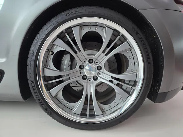 MERCEDES-BENZ SLS 63 AMG Speedshift FAB DESIGN
