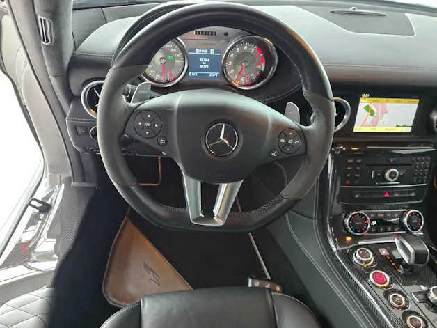 MERCEDES-BENZ SLS 63 AMG Speedshift FAB DESIGN