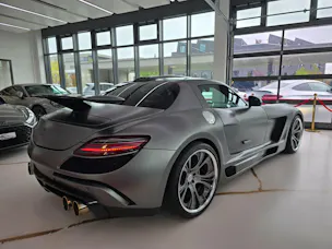 MERCEDES-BENZ SLS 63 AMG Speedshift FAB DESIGN