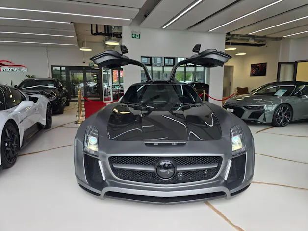 MERCEDES-BENZ SLS 63 AMG Speedshift FAB DESIGN