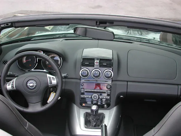 OPEL GT 2.0 16V Turbo