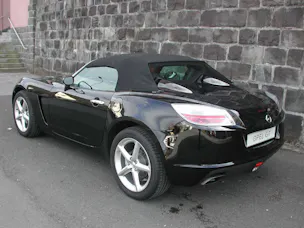 OPEL GT 2.0 16V Turbo