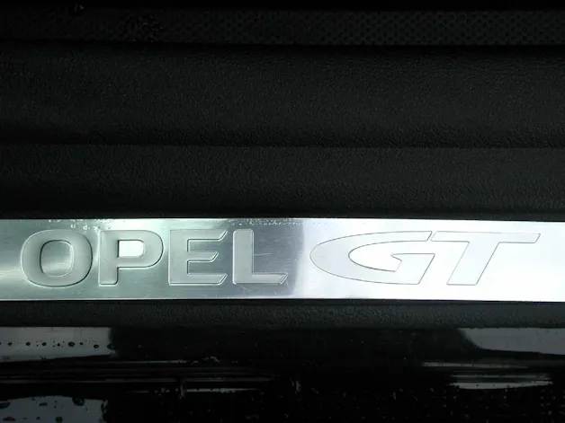 OPEL GT 2.0 16V Turbo