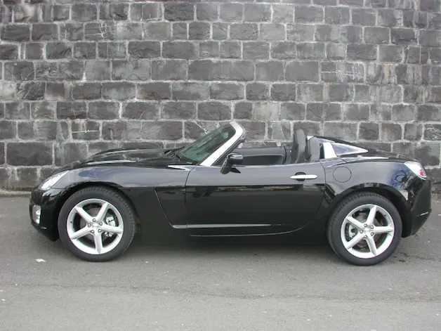 OPEL GT 2.0 16V Turbo