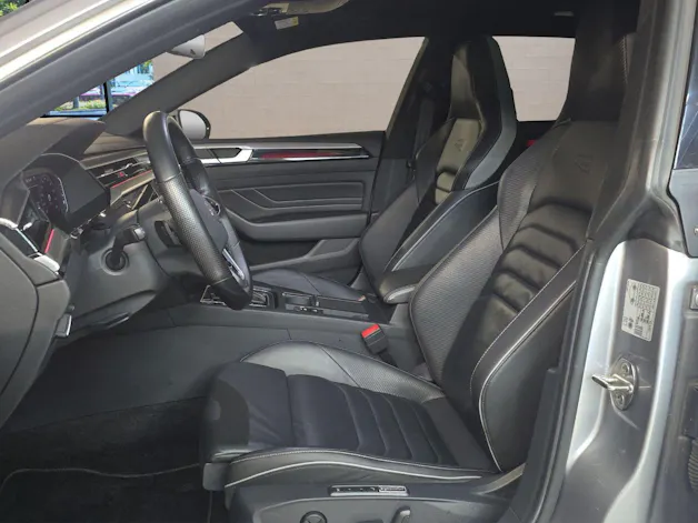 VW Arteon SB 2.0 TSI R-Line 4Motion DSG CH-Fahrzeug