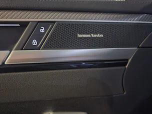 VW Arteon SB 2.0 TSI R-Line 4Motion DSG CH-Fahrzeug