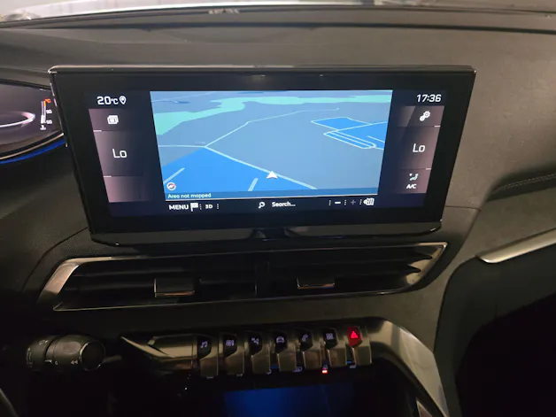 PEUGEOT 3008 1.5 BlueHDi GT EAT8 CH-Fahrzeug