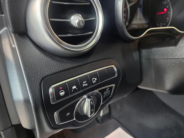 MERCEDES-BENZ C 63 AMG C 63 S AMG Speedshift CH-Fahrzeug *Ohne OPF*