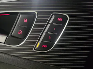 AUDI A6 Avant 3.0 BiTDI V6 qu. competition tiptronic