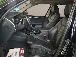 BMW X3 xDrive 30e CH-Fahrzeug