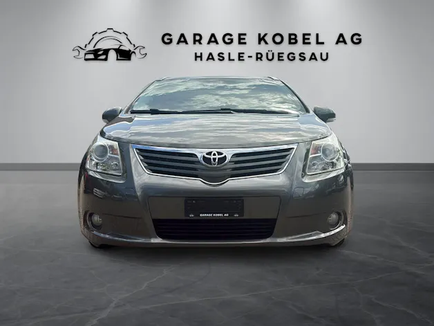 Toyota Avensis Sportswagon 2.0 Linea Sol