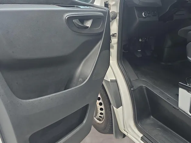 MERCEDES-BENZ Sprinter 516 CDI Lang Teil Hebebühne