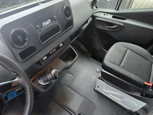 MERCEDES-BENZ Sprinter 516 CDI Lang Teil Hebebühne