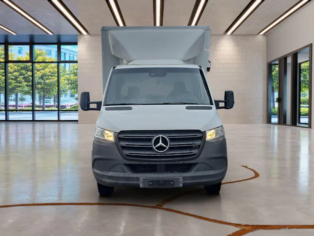 MERCEDES-BENZ Sprinter 516 CDI Lang Teil Hebebühne