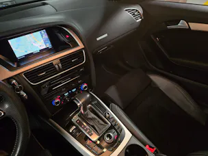 AUDI A5 Coupé 3.0 TDI multitronic CH-Fahrzeug