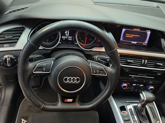 AUDI A5 Coupé 3.0 TDI multitronic CH-Fahrzeug