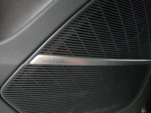 AUDI SQ8 SUV TFSI quattro tiptronic