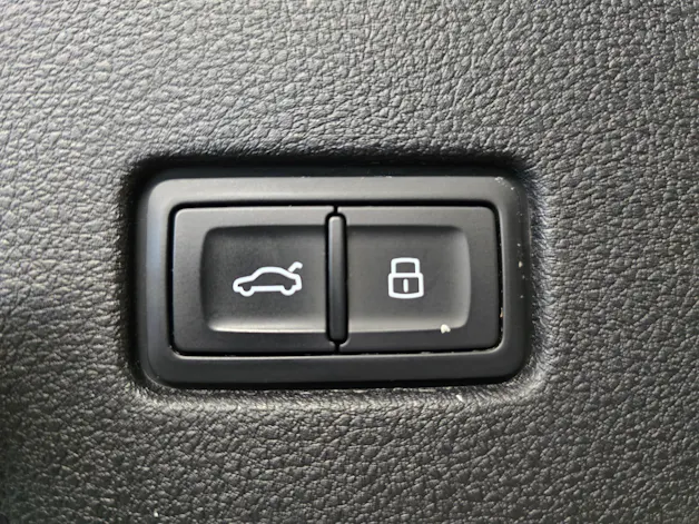 AUDI SQ8 SUV TFSI quattro tiptronic
