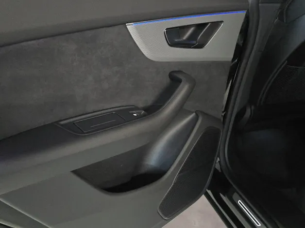 AUDI SQ8 SUV TFSI quattro tiptronic
