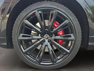 AUDI SQ8 SUV TFSI quattro tiptronic