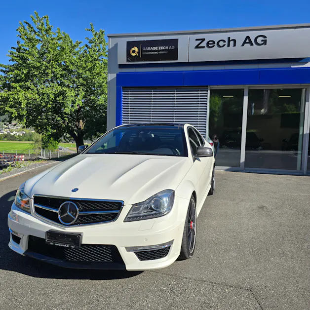 MERCEDES-BENZ C 63 V8 AMG Coupé