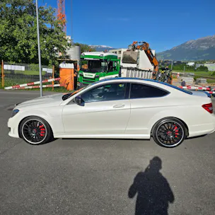 MERCEDES-BENZ C 63 V8 AMG Coupé