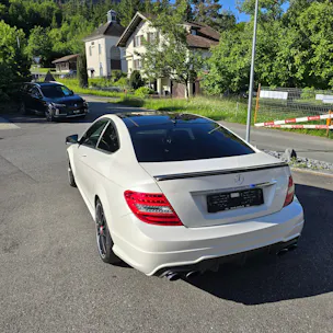 MERCEDES-BENZ C 63 V8 AMG Coupé