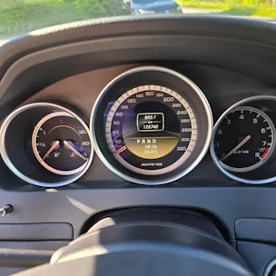 MERCEDES-BENZ C 63 V8 AMG Coupé