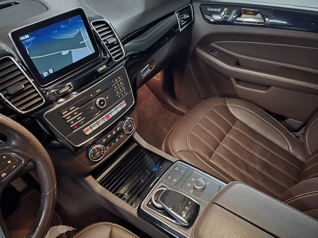 MERCEDES-BENZ GLE 500 4Matic 7G-Tronic AMG Line