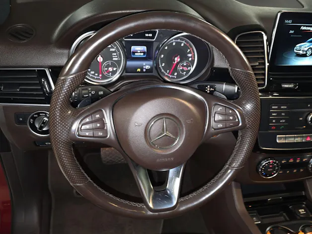 MERCEDES-BENZ GLE 500 4Matic 7G-Tronic AMG Line