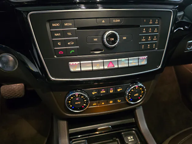 MERCEDES-BENZ GLE 500 4Matic 7G-Tronic AMG Line