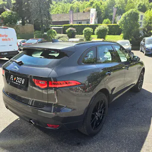 Jaguar F-Pace 3.0 V6 S/C R-Sport AWD
