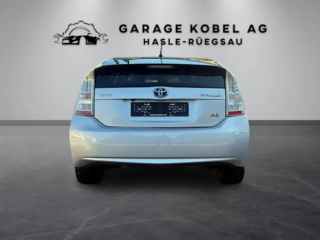 Toyota Prius 1.8 16V HSD Sol Premium